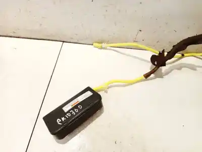 Автозапчасти б/у левая боковая подушка безопасности за opel corsa a fastback (s83) 1.2 i (f08, m08, f68, m68) ссылки oem iam  Автозапчасти б/у левая боковая подушка безопасности за opel corsa a fastback (s83) 1.2 i (f08, m08, f68, m68) ссылки oem iam