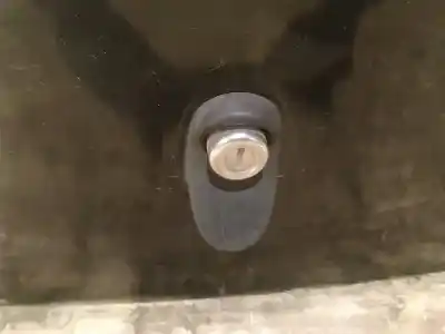 Piesă de schimb auto la mâna a doua încuietoare porbagaj pentru toyota yaris (_p1_) 1.0 (scp10_) referințe oem iam 