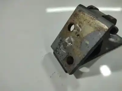 Pièce détachée automobile d'occasion retenue de porte pour audi a6 c4 (4a2) 1.9 tdi références oem iam 4a0831401a  4a0831401a