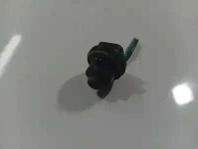 Peça sobressalente para automóvel em segunda mão sensor por peugeot 406 (8b) 2.0 hdi 110 referências oem iam 