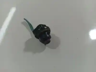 Peça sobressalente para automóvel em segunda mão sensor por peugeot 406 (8b) 2.0 hdi 110 referências oem iam   