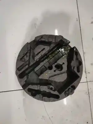 Pezzo di ricambio per auto di seconda mano plastica per bmw 3 (e30) m3 2.3 riferimenti oem iam 