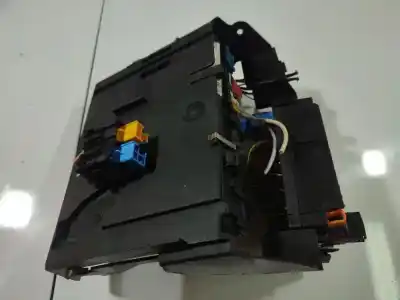 Peça sobressalente para automóvel em segunda mão caixa de fusíveis e relés por peugeot 406 (8b) 2.0 hdi 110 referências oem iam 9628912180c03