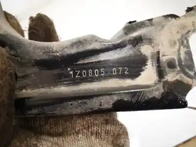 Автозапчастина б/у права опора фари для skoda octavia ii (1z3) 1.9 tdi посилання на oem iam 1z0805072   Автозапчастина б/у права опора фари для skoda octavia ii (1z3) 1.9 tdi посилання на oem iam 1z0805072