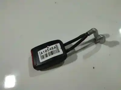 Pezzo di ricambio per auto di seconda mano gancio cintura posteriore destro per audi a6 c4 (4a2) 1.9 tdi riferimenti oem iam 8d0857740