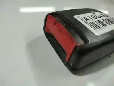 Автозапчасти б/у крюк для ремня задний правый за audi a6 c4 (4a2) 1.9 tdi ссылки oem iam 8d0857740  8d0857740