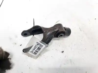 Second-hand car spare part engine support for porsche 968 descapotable 3.0 oem iam references   