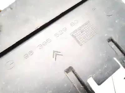 Pezzo di ricambio per auto di seconda mano plastica per citroen c2 (jm_) 1.4 riferimenti oem iam 9639552980  