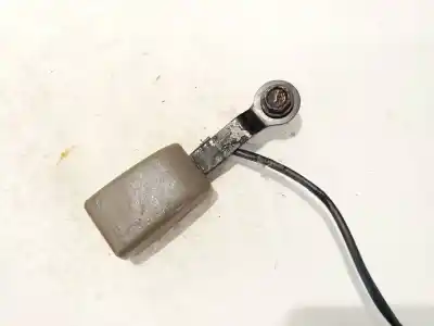 Автозапчастина б/у передній правий гачок для nissan note (e11, ne11) 1.4 посилання на oem iam 