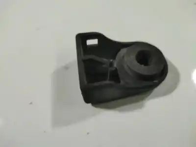 Peça sobressalente para automóvel em segunda mão plásticos por peugeot 406 (8b) 2.0 hdi 110 referências oem iam 9628677880