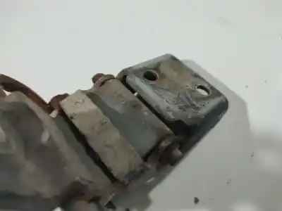 Автозапчасти б/у дверной фиксатор за audi a6 c4 (4a2) 1.9 tdi ссылки oem iam 4a0331420d  4a0 331 420 d