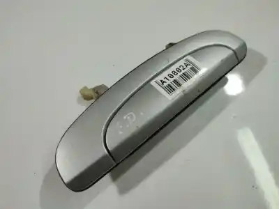 Peça sobressalente para automóvel em segunda mão puxador exterior traseiro direito por hyundai getz (tb) 1.3 referências oem iam 