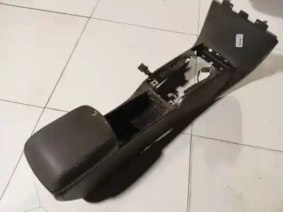 Second-hand car spare part center armrest for volvo v50 (545) 1.6 d oem iam references 30755349