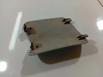 Pezzo di ricambio per auto di seconda mano plastica per volvo v50 (545) 1.6 d riferimenti oem iam 8650593  8650593, 01137