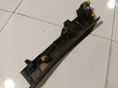 Pezzo di ricambio per auto di seconda mano plastica per volvo v50 (545) 1.6 d riferimenti oem iam 8663549  