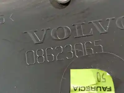 Pezzo di ricambio per auto di seconda mano plastica per volvo v50 (545) 1.6 d riferimenti oem iam 08623065  08623065