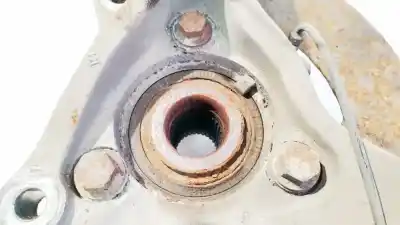 Second-hand car spare part front right knuckle for bmw 3 (e30) m3 2.3 oem iam references   