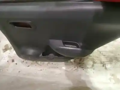 Pezzo di ricambio per auto di seconda mano rivestimento porta posteriore destro per audi 200 c2 sedán (437, 438) 2.1 5e riferimenti oem iam 