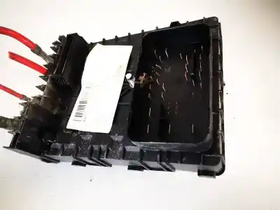 Second-hand car spare part fuse box unit for opel kadett e fastback (t85) 1.4 s (c08, c48, d08, d48) oem iam references 1k0937125  