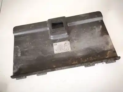 Peça sobressalente para automóvel em segunda mão plásticos por opel kadett e fastback (t85) 1.4 s (c08, c48, d08, d48) referências oem iam 1t0868845