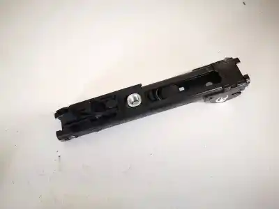 Peça sobressalente para automóvel em segunda mão chicote / encaixe cinto segurança dianteiro direito por opel kadett e fastback (t85) 1.4 s (c08, c48, d08, d48) referências oem iam 1t0857819