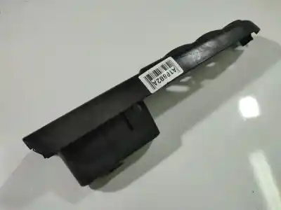 Peça sobressalente para automóvel em segunda mão plásticos por hyundai getz (tb) 1.3 referências oem iam 935701c110