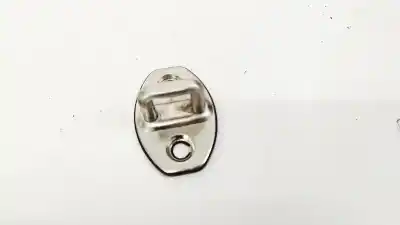 Pezzo di ricambio per auto di seconda mano pezzi vari per opel kadett e fastback (t85) 1.4 s (c08, c48, d08, d48) riferimenti oem iam 3c0837033b  