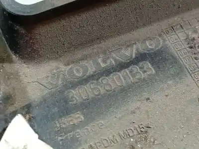 Pezzo di ricambio per auto di seconda mano plastica per volvo v50 (545) 1.6 d riferimenti oem iam 30680133  30680133