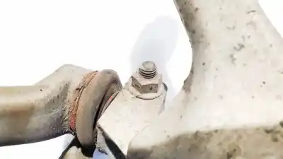 Second-hand car spare part front right knuckle for opel kadett e fastback (t85) 1.4 s (c08, c48, d08, d48) oem iam references 4e0258m  