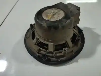 Pezzo di ricambio per auto di seconda mano altoparlante per audi a6 c4 (4a2) 1.9 tdi riferimenti oem iam   