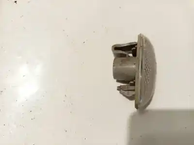 Автозапчастина б/у права бічна лампа для peugeot 206 fastback (2a/c) 1.4 hdi eco 70 посилання на oem iam 18a211b  