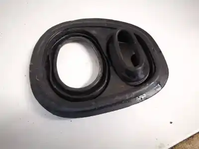 Peça sobressalente para automóvel em segunda mão plásticos por opel kadett e fastback (t85) 1.4 s (c08, c48, d08, d48) referências oem iam 1k0820751