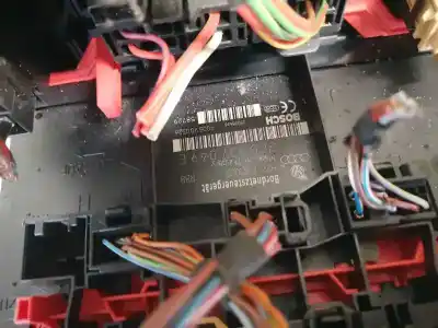 Peça sobressalente para automóvel em segunda mão caixa de fusíveis e relés por opel kadett e fastback (t85) 1.4 s (c08, c48, d08, d48) referências oem iam 3c0937049e  