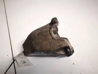 Автозапчастина б/у підтримка двигуна для volkswagen passat variant (3b5) 1.9 tdi посилання на oem iam 8d0399113ab  