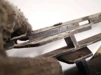 Second-hand car spare part central bumper grille for bmw 3 (e30) m3 2.3 oem iam references 24460271  375768702