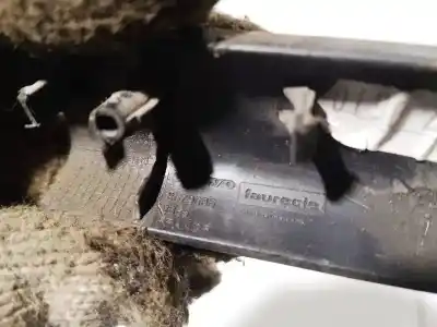 Pezzo di ricambio per auto di seconda mano plastica per volvo v50 (545) 1.6 d riferimenti oem iam 8679685  