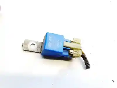 Peça sobressalente para automóvel em segunda mão relé para automóvel por kia cee'd fastback (ed) 1.6 crdi 115 referências oem iam 952251f100