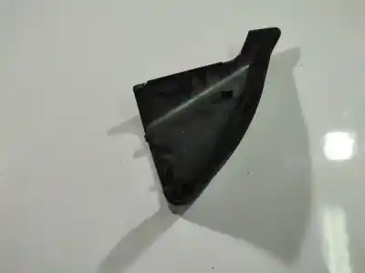 Pezzo di ricambio per auto di seconda mano plastica per volvo v50 (545) 1.6 d riferimenti oem iam 8679176rh  8679176 rh