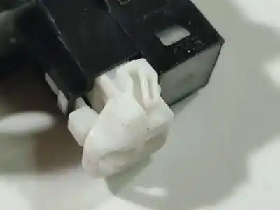 Second-hand car spare part switch for kia cee'd fastback (ed) 1.4 oem iam references   