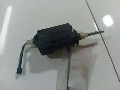 Peça sobressalente para automóvel em segunda mão motor tampa externa de combustível por bmw 3 (e30) m3 2.3 referências oem iam 13158426  13 158 426, 6418 2 05, 6418205