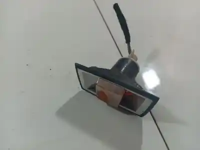 Pezzo di ricambio per auto di seconda mano lampada laterale sinistra per bmw 3 (e30) m3 2.3 riferimenti oem iam 13131298