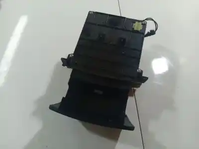 Peça sobressalente para automóvel em segunda mão cinzeiro por kia cee'd fastback (ed) 1.4 referências oem iam 845501h150