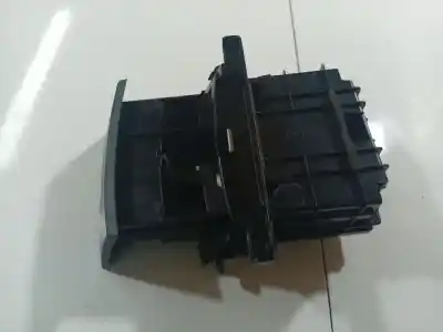 Peça sobressalente para automóvel em segunda mão cinzeiro por kia cee'd fastback (ed) 1.4 referências oem iam 845501h150  84550-1h150