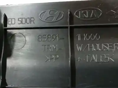 Pezzo di ricambio per auto di seconda mano plastica per kia cee'd fastback (ed) 1.4 riferimenti oem iam 858911h000  858911h000