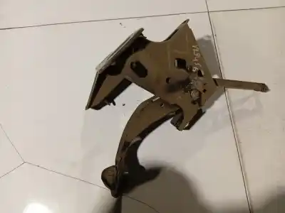 Автозапчастина б/у педаль зцеплення для skoda octavia combi (1u5) 1.9 tdi посилання на oem iam    Автозапчастина б/у педаль зцеплення для skoda octavia combi (1u5) 1.9 tdi посилання на oem iam