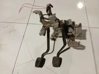 Pezzo di ricambio per auto di seconda mano pedale del freno per audi 80 avant 1.9 tdi riferimenti oem iam 