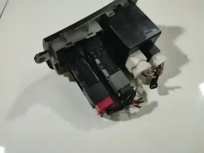 Second-hand car spare part headlights switch for kia cee'd fastback (ed) 1.4 oem iam references 933001h115eq  93300-1h115eq