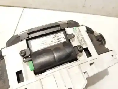 Peça sobressalente para automóvel em segunda mão quadrante por volvo v50 (545) 1.6 d referências oem iam 30710071  