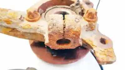 Second-hand car spare part front left knuckle for bmw 3 (e30) m3 2.3 oem iam references   