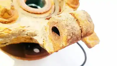 Second-hand car spare part front left knuckle for bmw 3 (e30) m3 2.3 oem iam references   